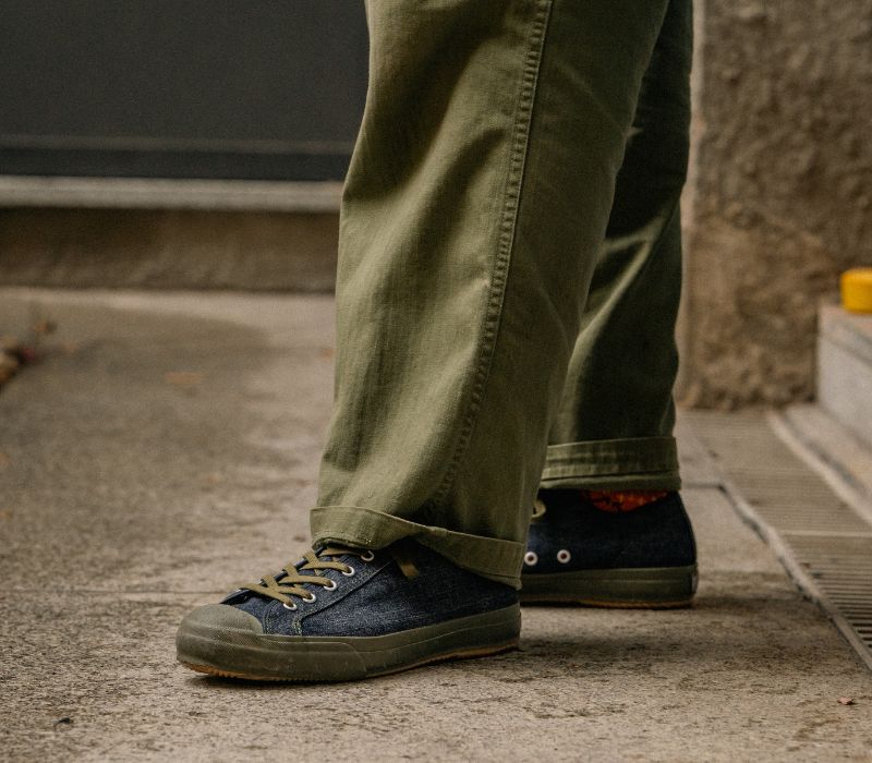 【PRE-ORDER】COLLABORATION SNEAKER FOR CHARITY / INDIGO