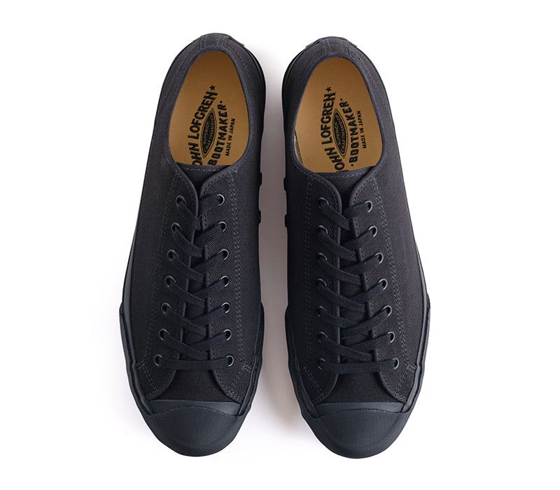 JLB CHAMPION SNEAKERS / SOLID BLACK